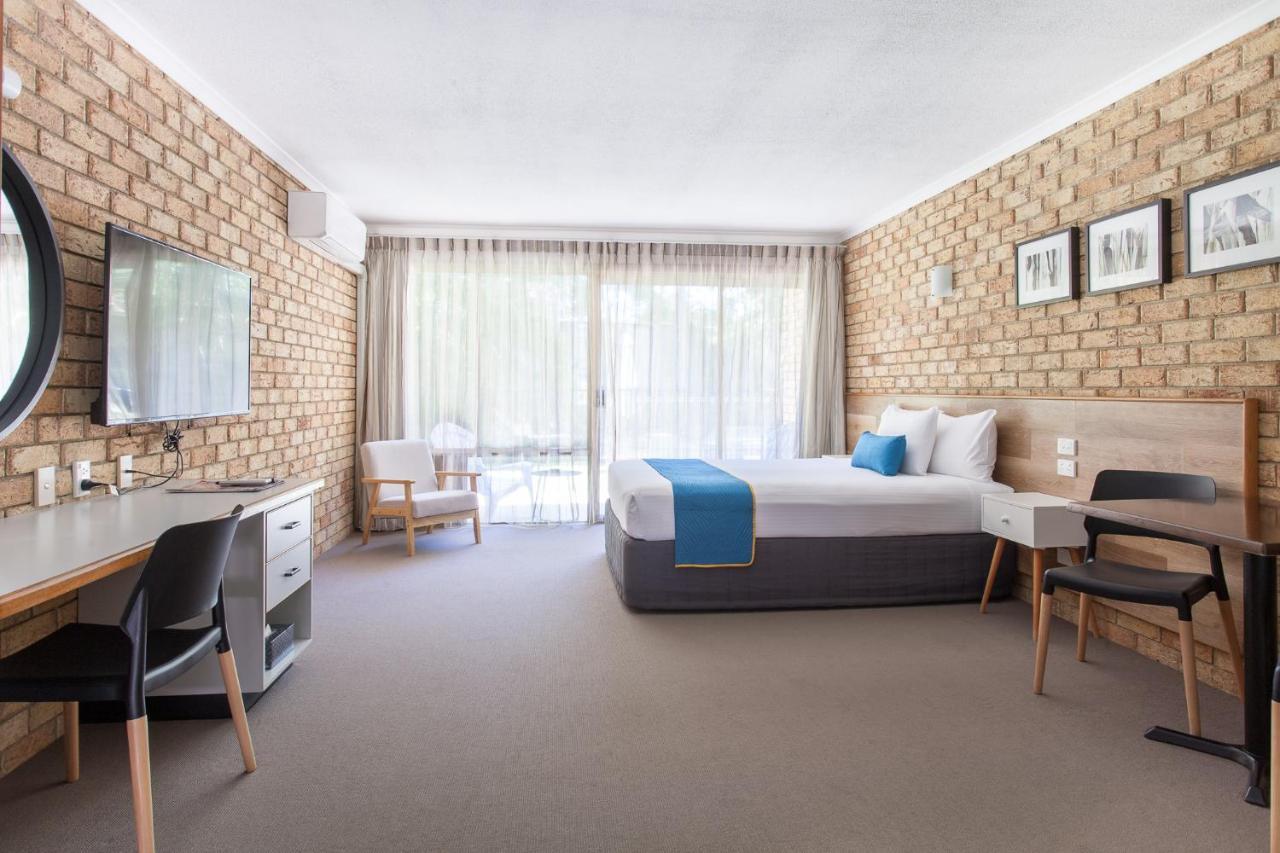 Sunshine Coast Motor 3*
