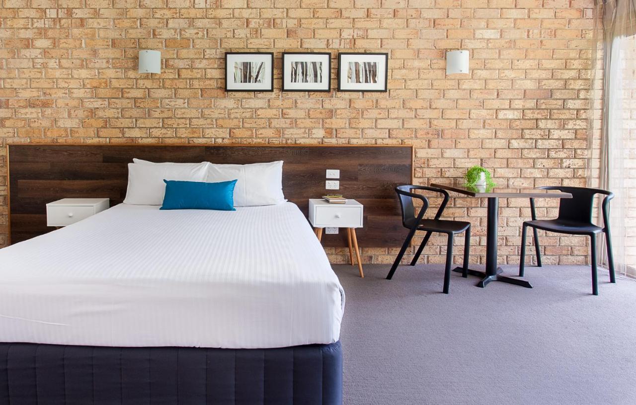 Sunshine Coast Motor Motel 3*