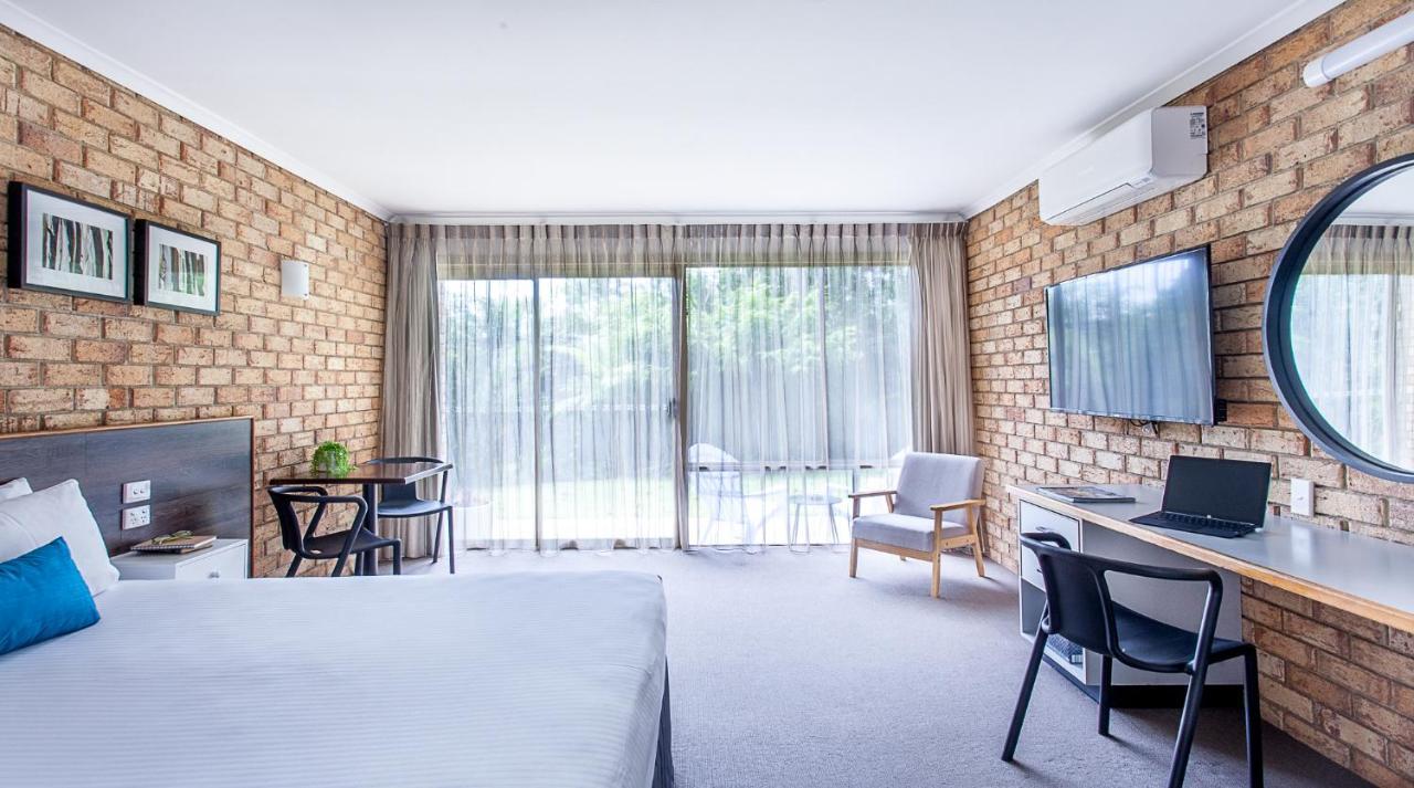 Sunshine Coast Motor Motel 3*